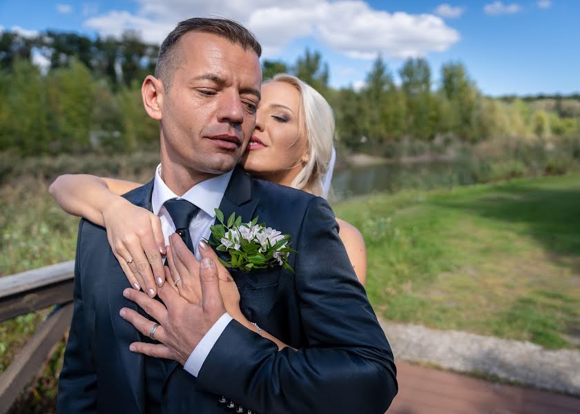 結婚式の写真家Juraj Rasla (jurajrasla)。2019 2月22日の写真