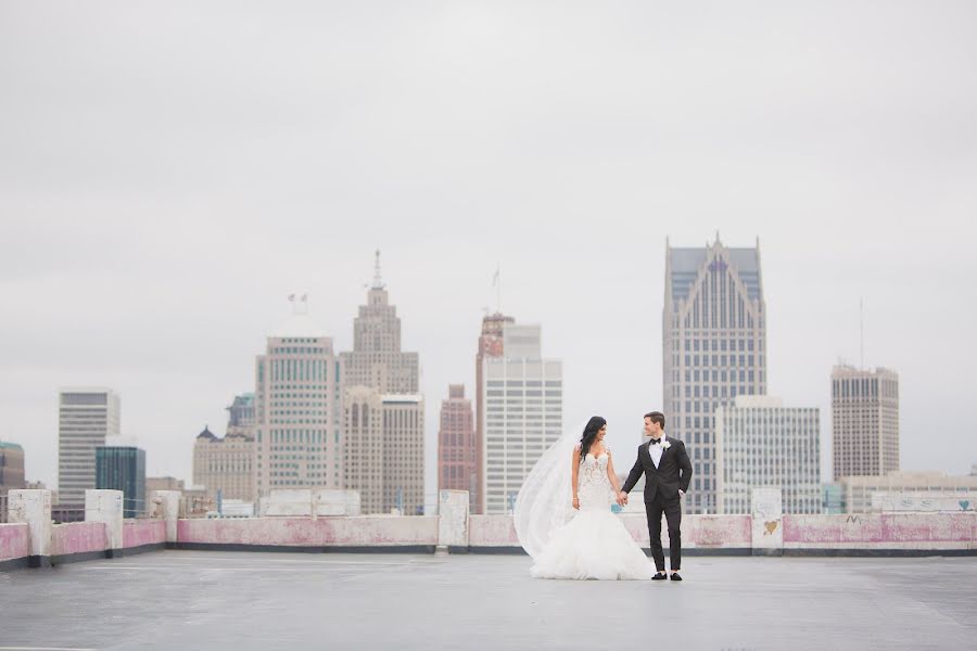 Fotógrafo de bodas Mark Caza (markcaza). Foto del 9 de mayo 2019