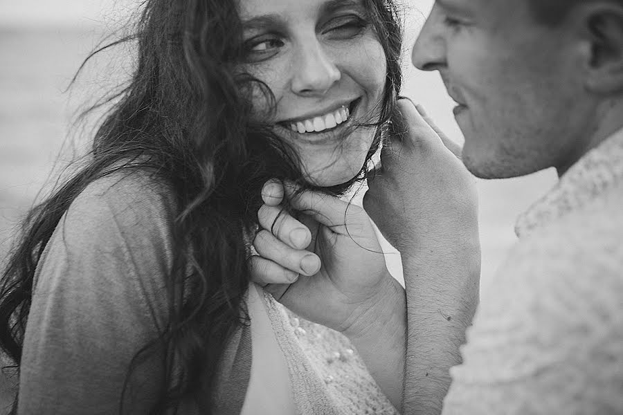 Fotógrafo de bodas Olya Dolganova (dolkasun). Foto del 23 de junio 2015