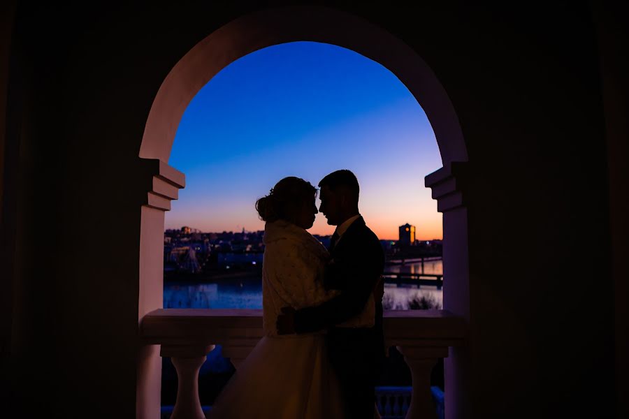 Fotógrafo de casamento Irina Yureva (iriffka). Foto de 12 de fevereiro 2020