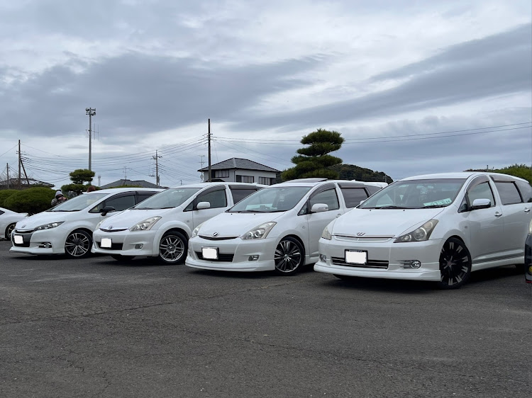 ウィッシュのエアコンコンプレッサー交換・オフ会・茨城県・千人画廊に関するカスタム事例の投稿画像8枚目