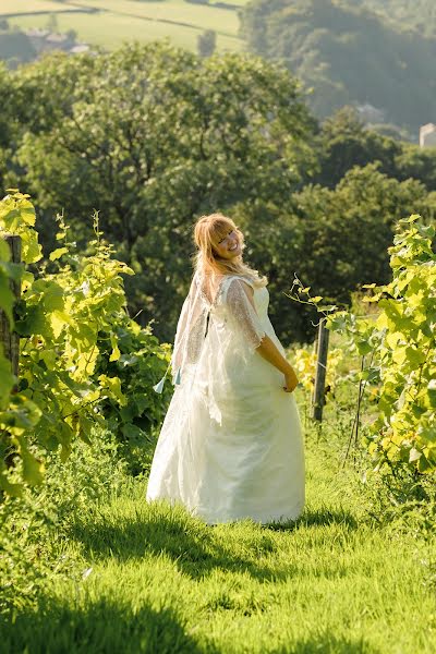 Wedding photographer Chris Loneragan (cloneragan). Photo of 22 October 2021