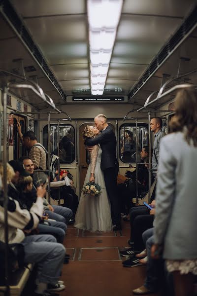 Fotógrafo de bodas Viktoriya Sanyuk (vikasnk). Foto del 27 de septiembre 2019