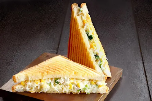 Grilled Cheese Corn Capsicum Sandwich