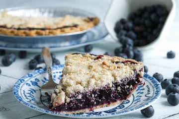 Homemade Wild Blueberry Pie With Crumb Top