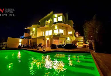 Villa with pool 5