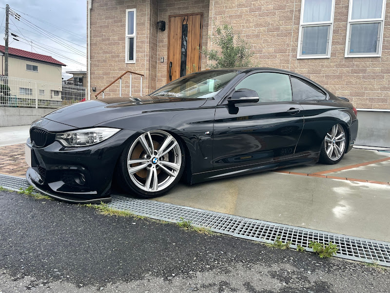 BMW 3シリーズ4シリーズ F30F32F36用 エアサス1式