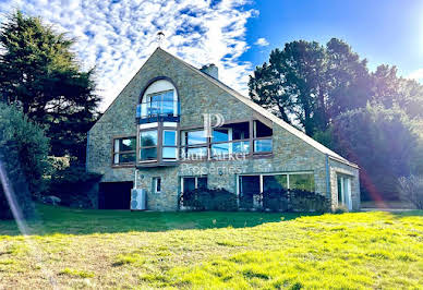 Villa avec piscine et terrasse 3