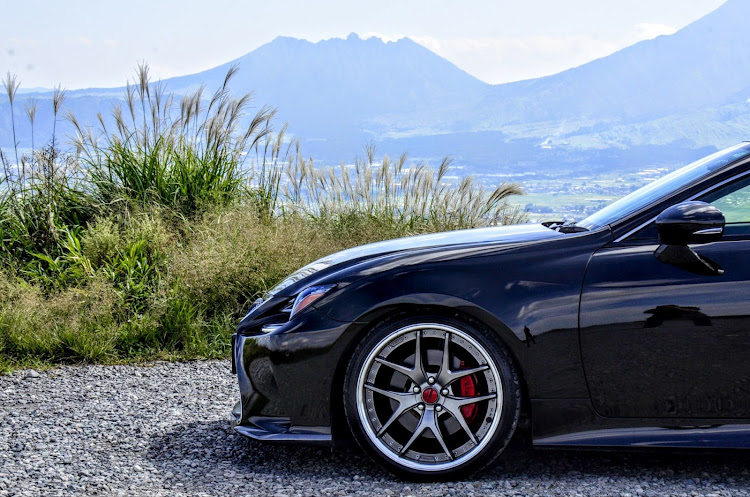 RCの毎月10日はレクサス10系祭り・毎月10日は10系RCの日・大観峰もぼちぼちススキ🌾がいい塩梅・さむい季節になりましたね・大観峰展望所に関するカスタム事例の投稿画像1枚目