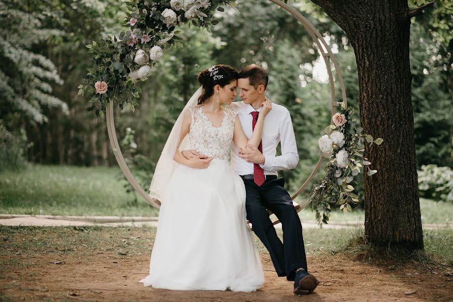 Wedding photographer Vladislav Disney (photokzn). Photo of 15 November 2021