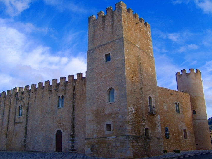 Castello paesano di titoto