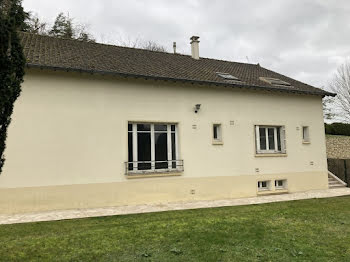 maison à Saint-Martin-du-Tertre (89)