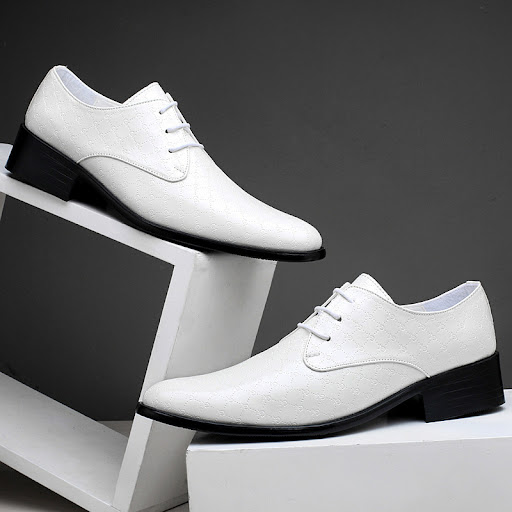 Title 3, Mens PU Leather Pointed Formal High Heels. Ele...