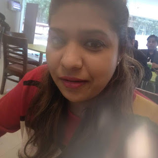 Divya at Domino's Pizza, City Centre,  photos