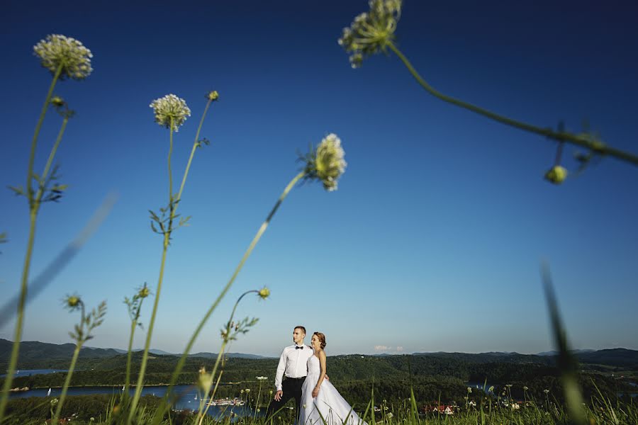 Fotografo di matrimoni Radek Kazmierczak (radekkazmierczak). Foto del 15 agosto 2016