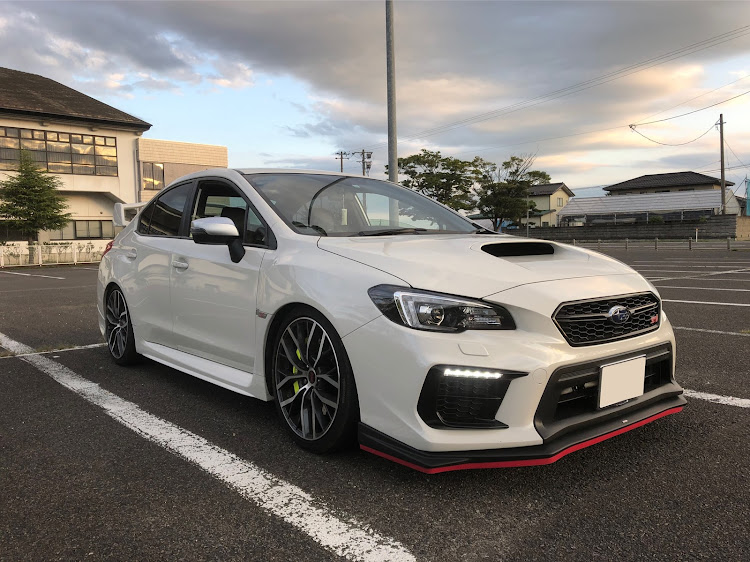 WRX STIの2020ベストショットに関するカスタム事例の投稿画像1枚目