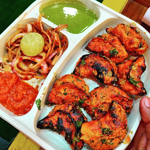 Veg Tandoori Momos