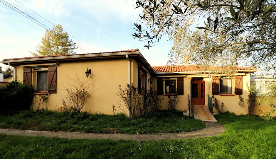 Vente maison 4 pièces 100 m² à Castelnau-Magnoac (65230), 176 600 €