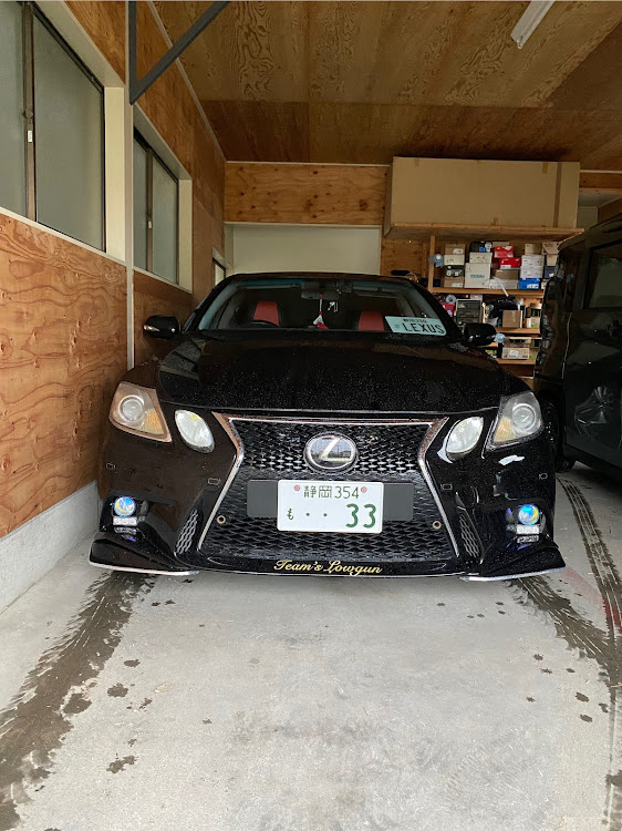 GSのローガン・昭和の會・フォグとデイライト取り付け・殿〜っ‼️付いたよ🤣😂💦・そーゆうとこだぞっに関するカスタム事例の投稿画像1枚目