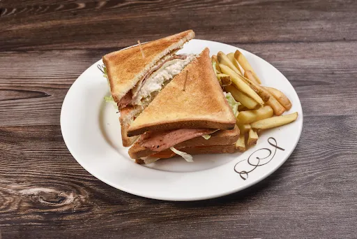 Flurys Special Non Veg Club Sandwich With Ham