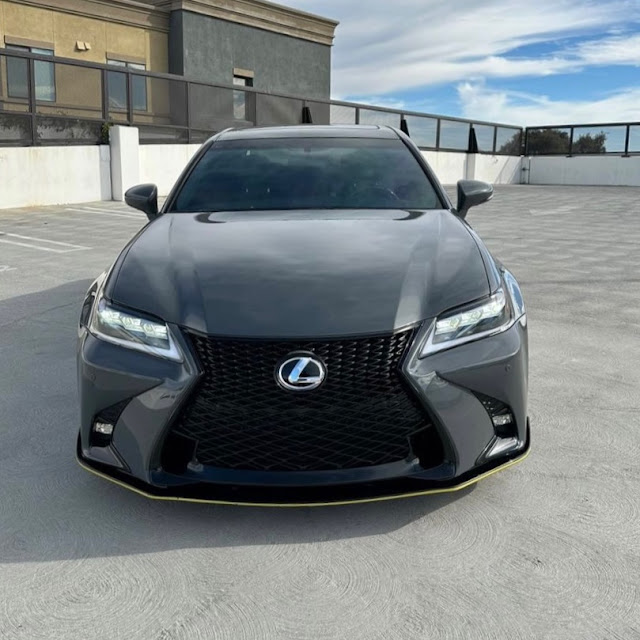 純正品LEXUS L10系 GS 3眼ヘッドライト左右セット何卒よろしくお願い致します