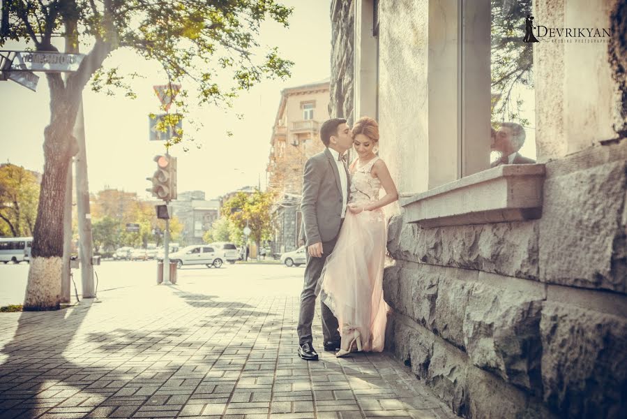 Fotógrafo de casamento Artur Devrikyan (adp1). Foto de 16 de maio 2017