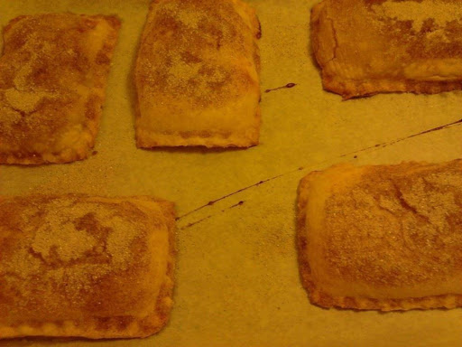 5 baked hand pies with cinnamon sugar