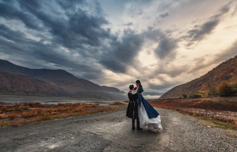 Fotografer pernikahan Yuriy Akopov (danisyfer). Foto tanggal 29 Oktober 2018