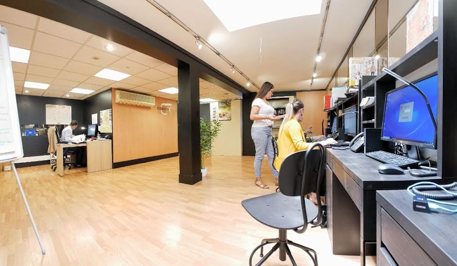 Location  locaux professionnels  145 m² à Tarbes (65000), 1 380 €