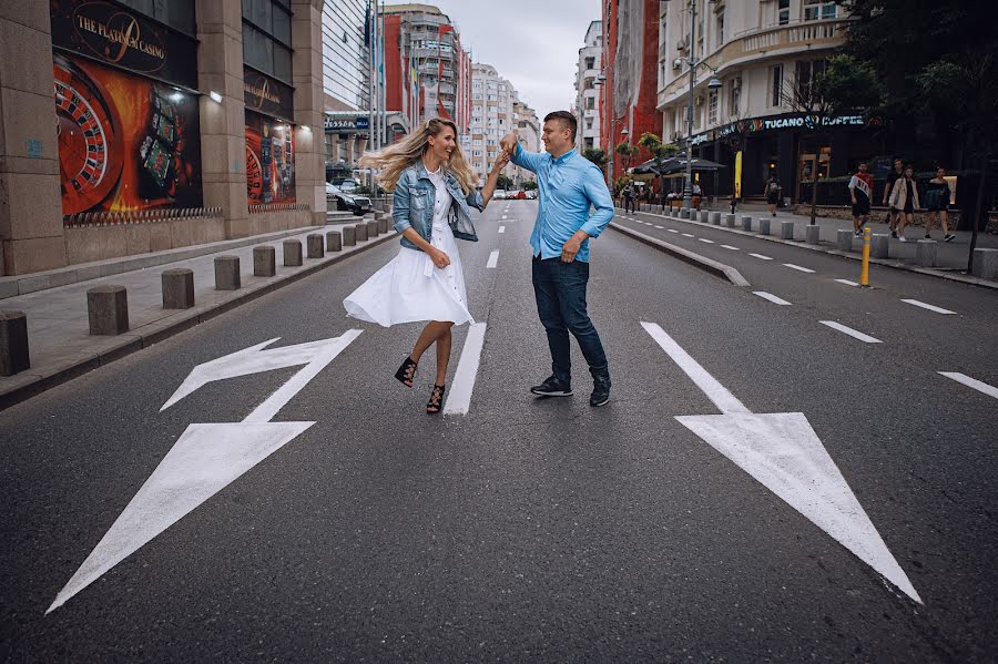 Fotografo di matrimoni Ionut Barbulescu (ionut06b). Foto del 22 luglio 2021