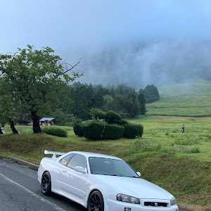 スカイライン GT-R R34