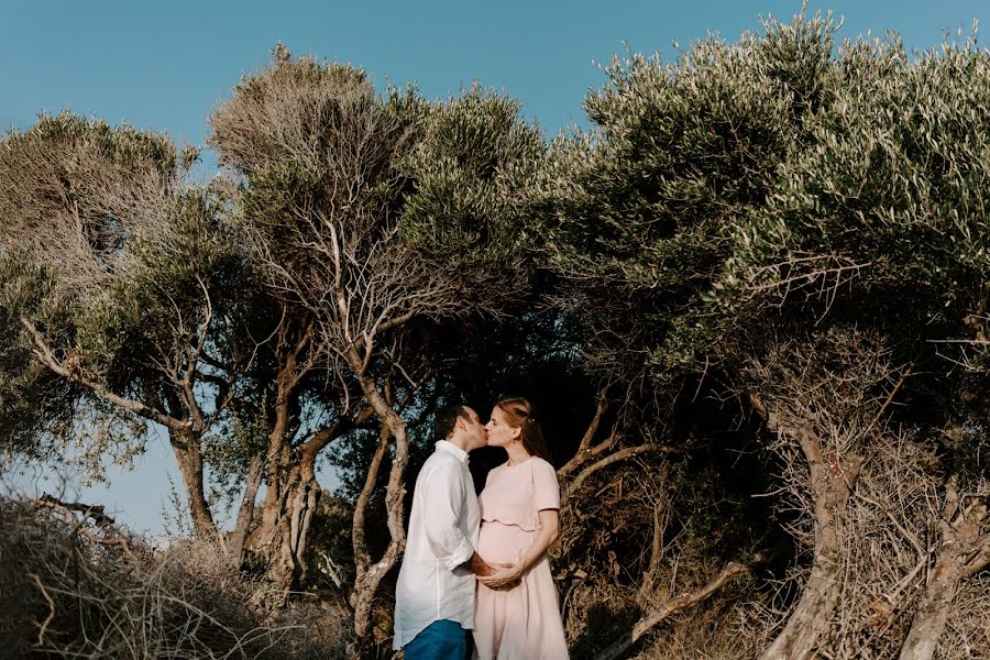 Fotógrafo de bodas Olga Kornilova (olelukole). Foto del 25 de febrero 2019