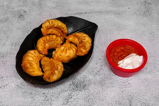 Fried Veg Classic Momos [6 Pieces]