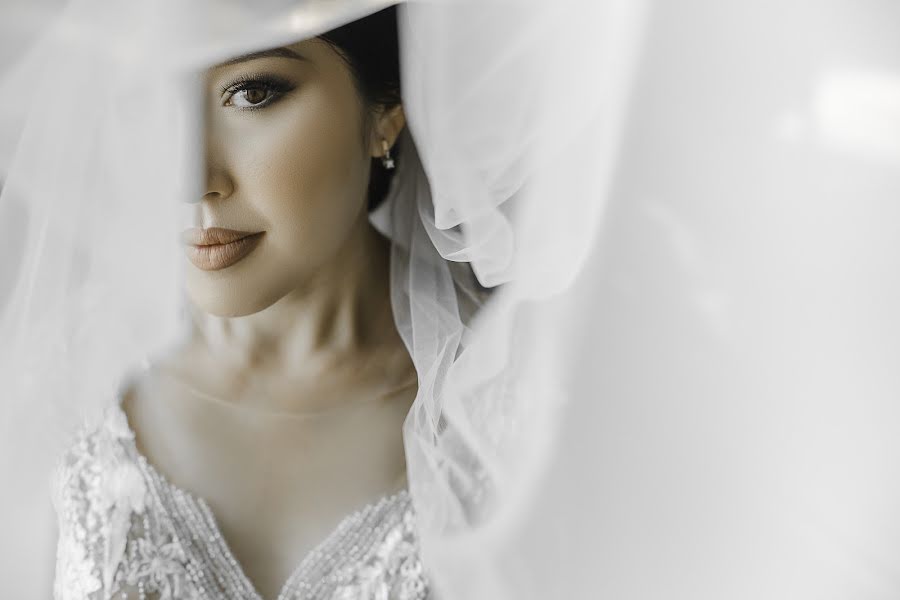 Wedding photographer Ernaz Aldanov (yernazphoto). Photo of 13 August 2020