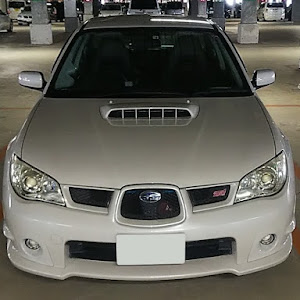 インプレッサ WRX STI