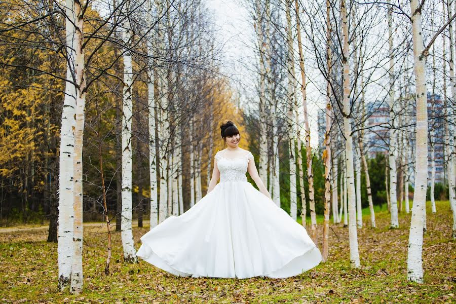 Fotógrafo de casamento Nadezhda Lebedeva (shadowsurgut). Foto de 24 de outubro 2020