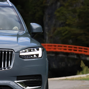 XC90 B6