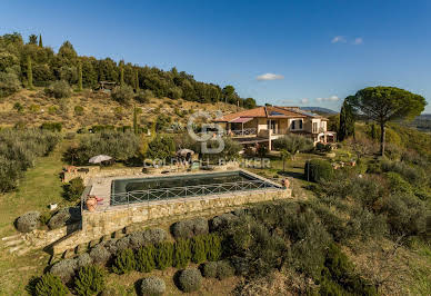 Villa avec piscine et terrasse 15