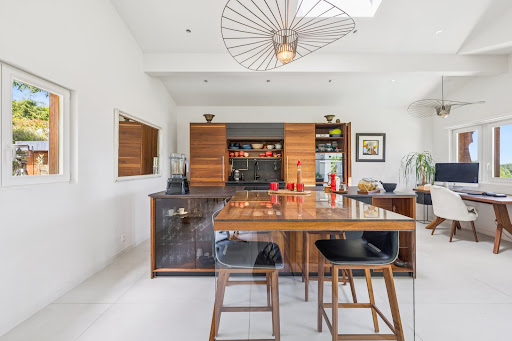 House 4