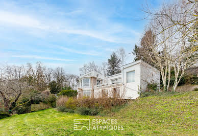 Maison avec piscine et terrasse 3