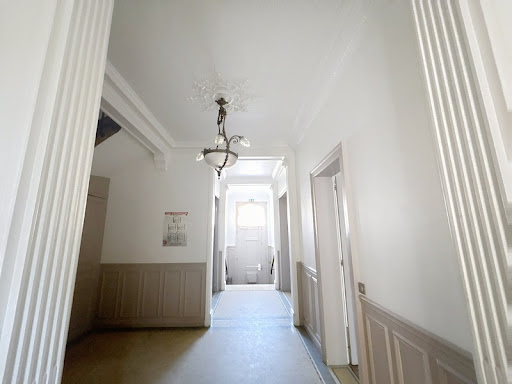 House 3