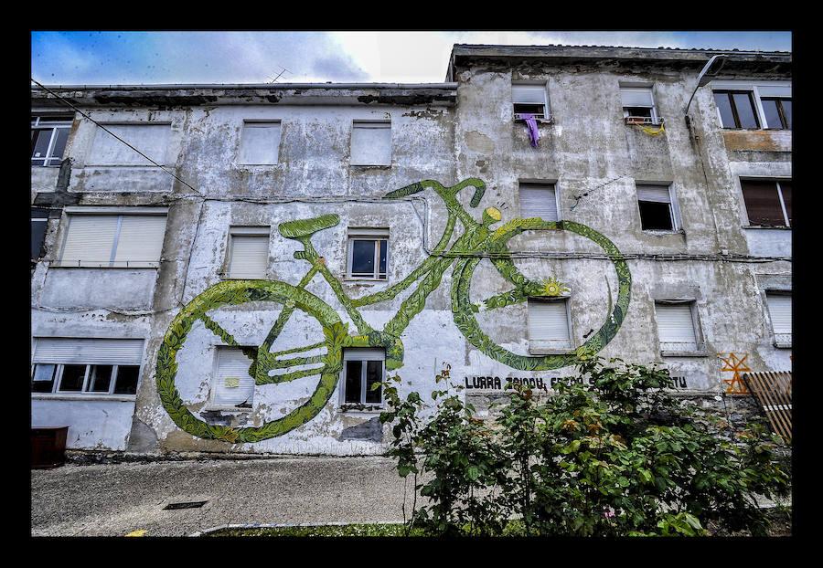 Fotos: Un paseo por los murales de Errekaleor | El Correo