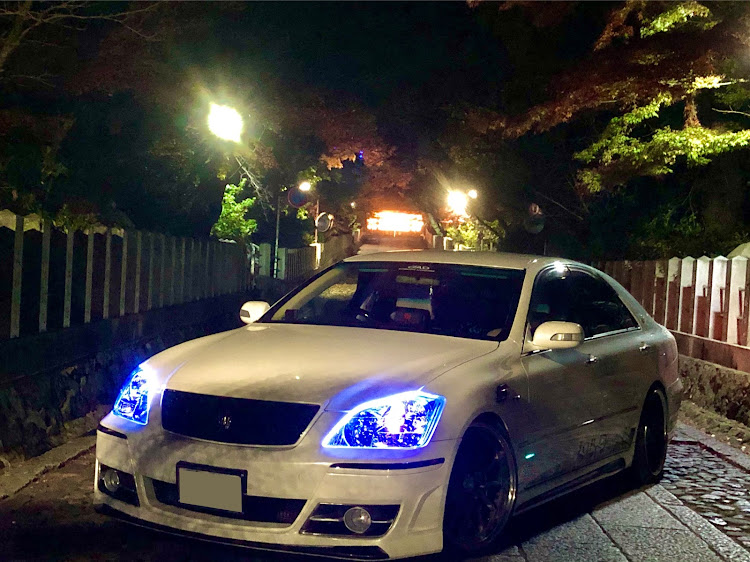 クラウンロイヤルのクラウン・ドライブ・カメ活・紅葉と愛車・エロケンシャル発動に関するカスタム事例の投稿画像2枚目