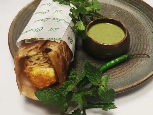 Achari Paneer Roll