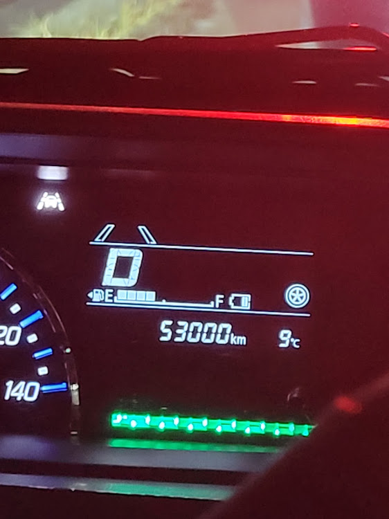 ワゴンRの53000km・キリ番・仕事納め・良いお年をお迎えください☺️に関するカスタム事例の投稿画像1枚目