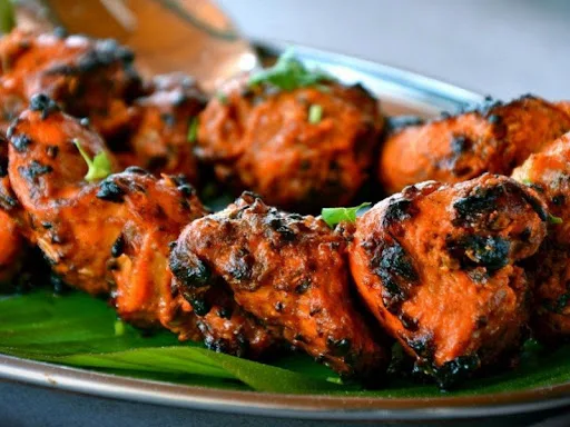 Surkh Lal Murg Tikka (6pcs)