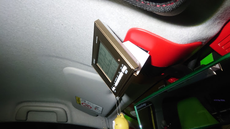 ピクシスエポックの車内グッズ・DIY・電波時計・ドライブに関するカスタム事例の投稿画像3枚目