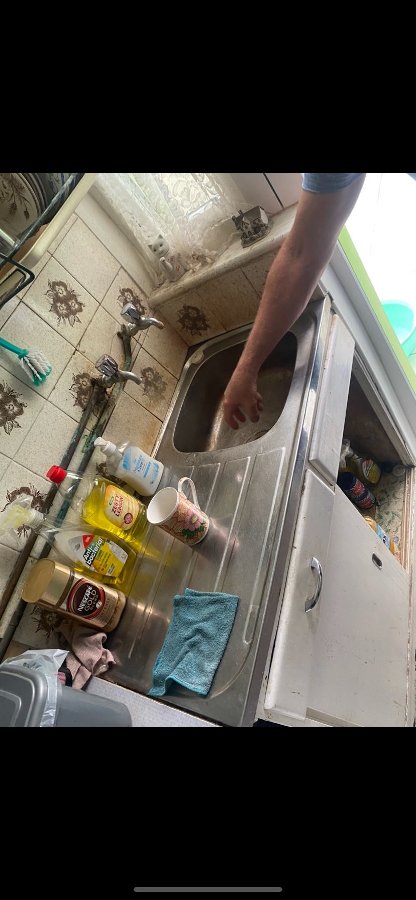 Album cover: Kitchen/bathroom work