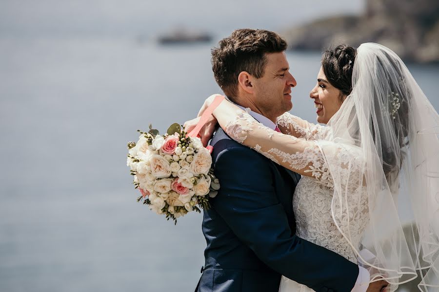 Fotografo di matrimoni Alessandro Denaro (dialquadrato). Foto del 2 maggio 2022