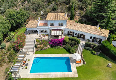 Maison avec jardin et terrasse 14